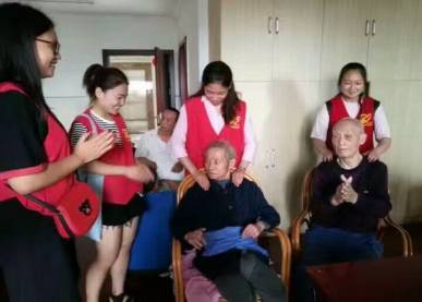 走进暑假社会实践|爱心之旅,走进幸福洛社福利院