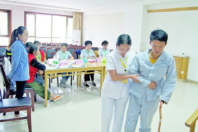 山西举办养老护理员职业技能大赛