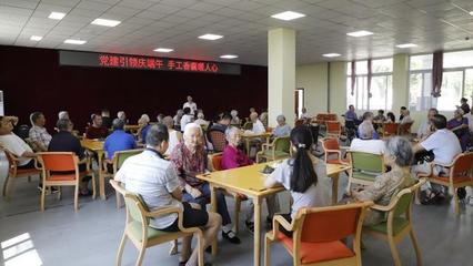 宜宾市社会福利院:党建引领庆端午 手工香囊暖人心